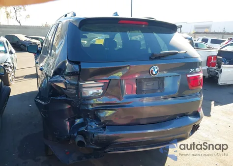 2013 BMW X5 xDrive35I/xDrive35I Premium/xDrive35I Sport Activity z USA, uszkodzony, nr VIN 5UXZV4C53D0B05226